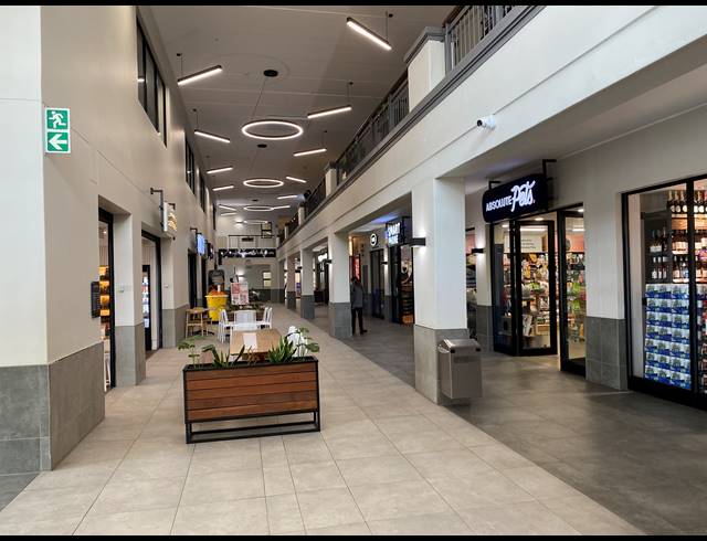 344M² RETAIL TO LET IN WESTLAKE